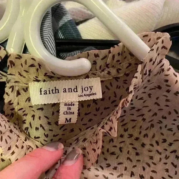 Faith and Joy  top - Picture 2 of 3